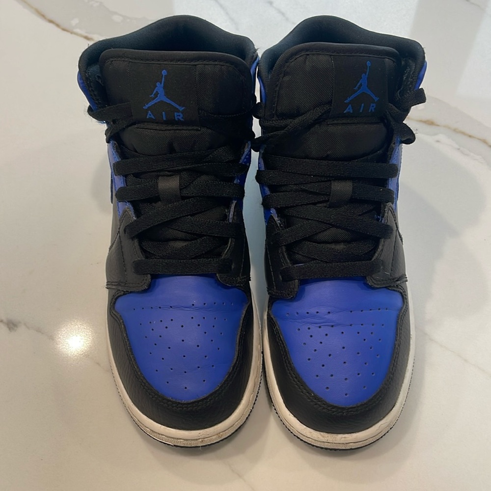 Nike Air Force 1 mid hyper royal size 6